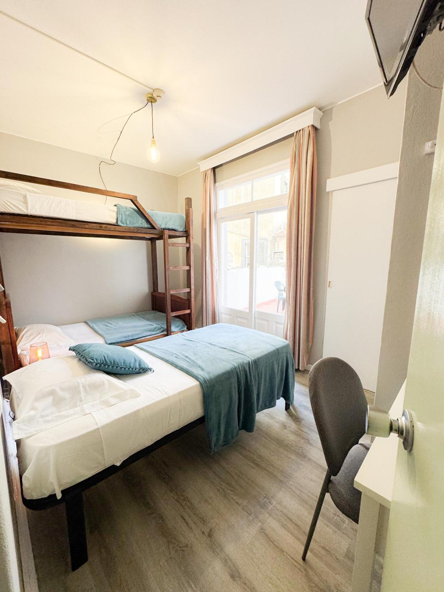 Hostel Monaco Фуншал Экстерьер фото