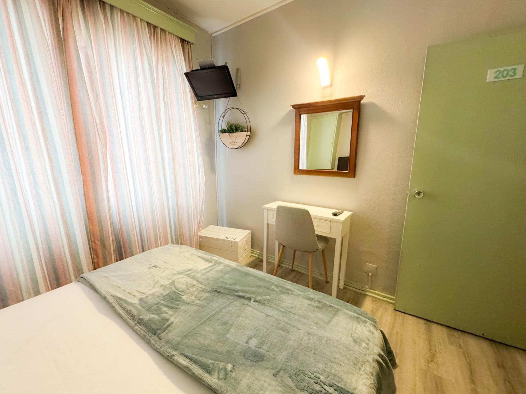Hostel Monaco Фуншал Экстерьер фото