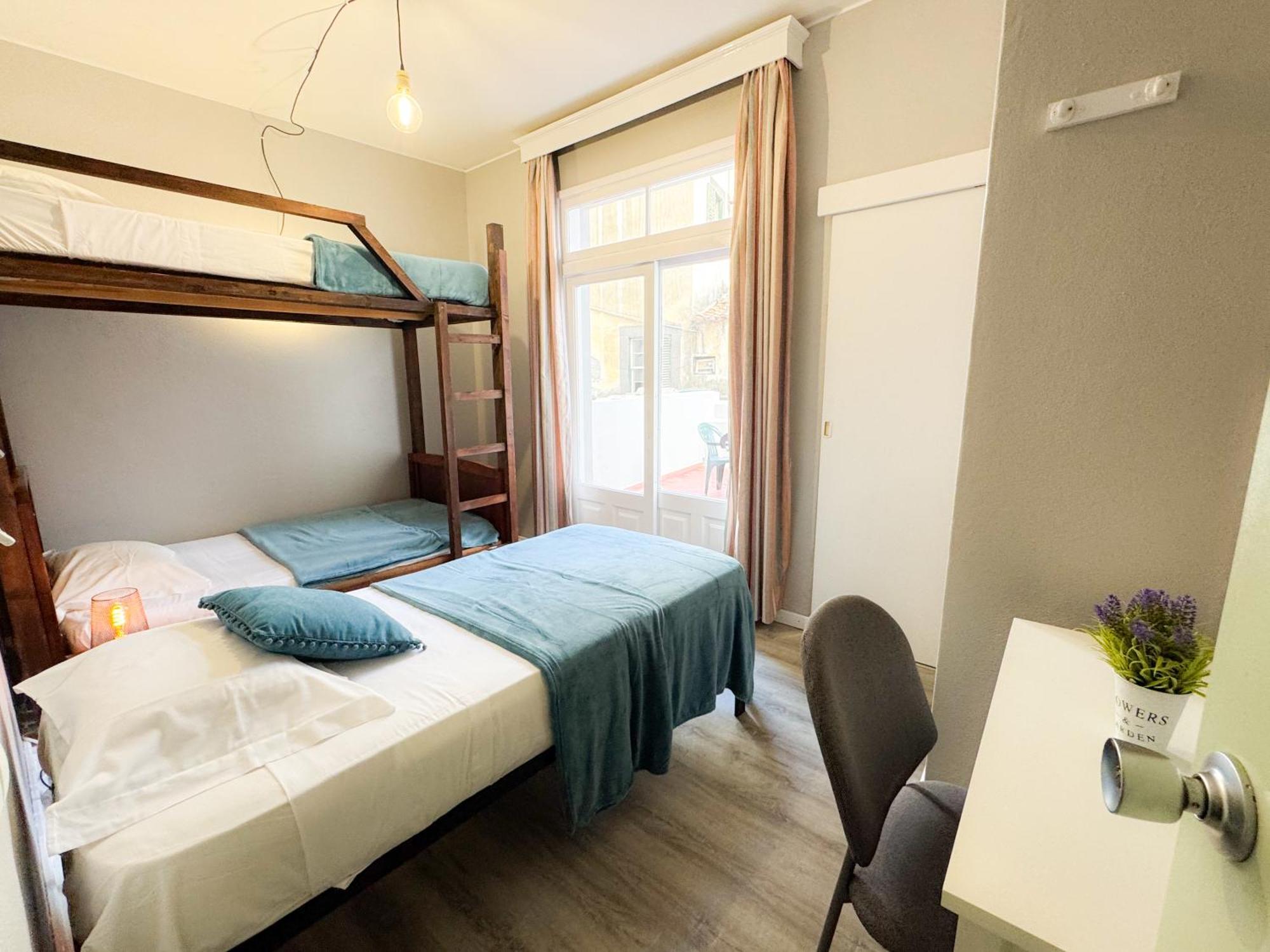 Hostel Monaco Фуншал Экстерьер фото
